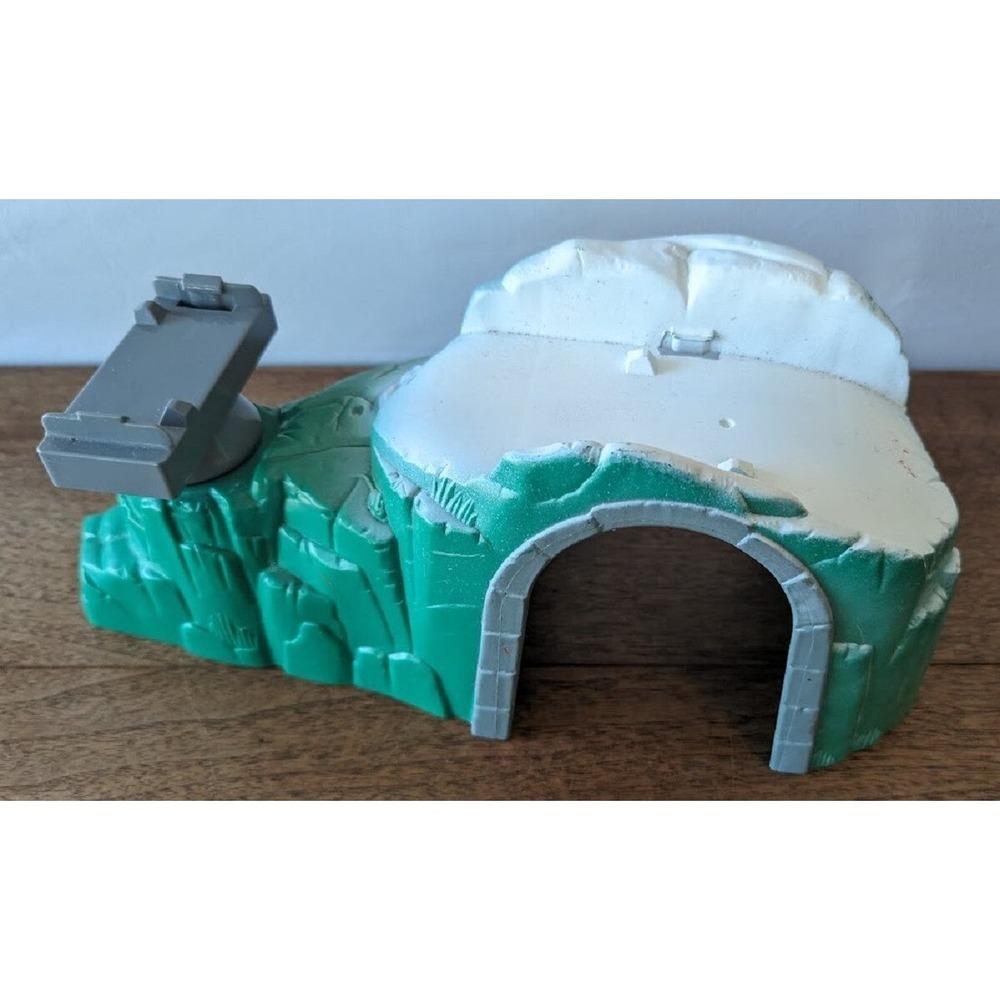 Geotrax Mile High Mountain Railroad Green Train Tunnel Bridge Fisher Price